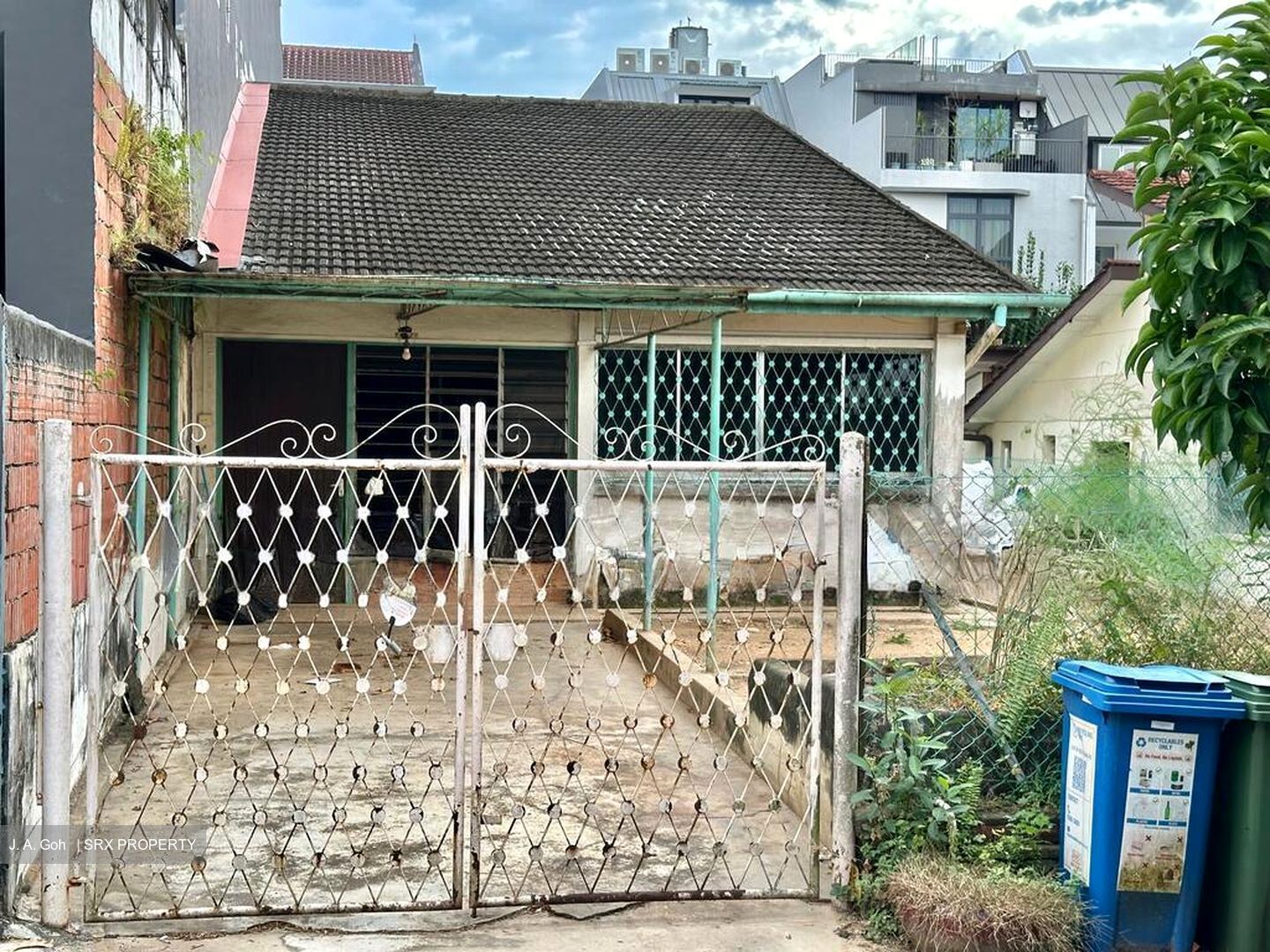 Sembawang Hills Estate (D20), Terrace #592459381